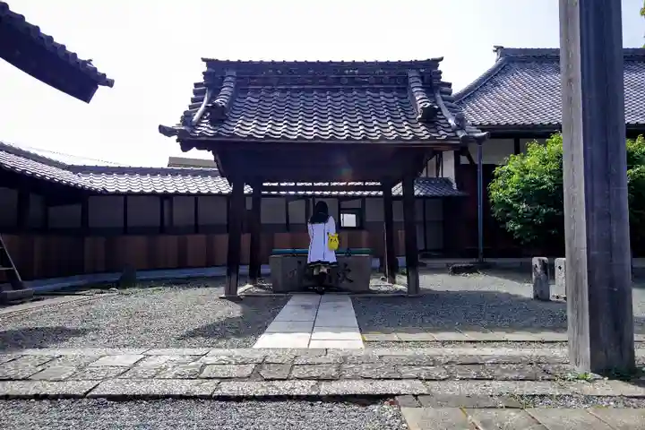 瑞泉寺の手水舎