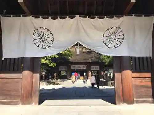 籠神社の山門