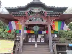 埼玉厄除け開運大師・龍泉寺（切り絵御朱印発祥の寺）の本殿