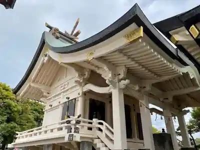 岡山神社の本殿・本堂