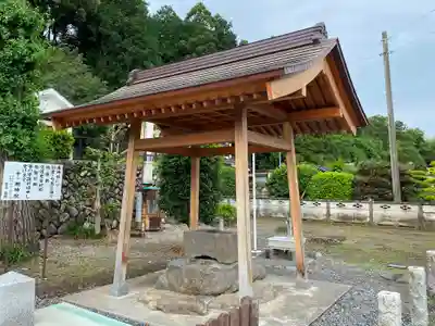 千ケ瀬神社の手水舎