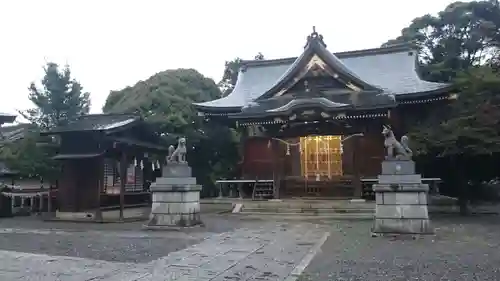 一瓶塚稲荷神社の本殿