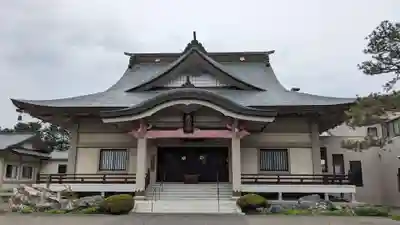 高野寺の本殿・本堂
