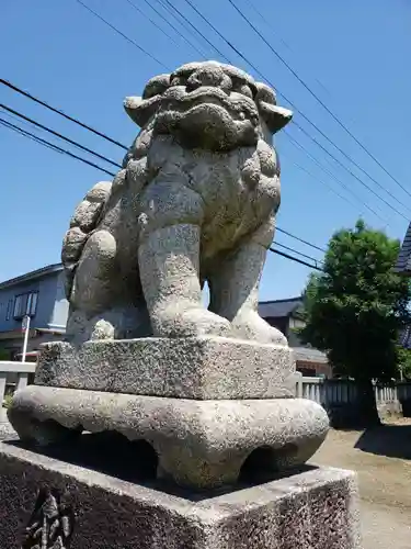 村社江尻神社の狛犬