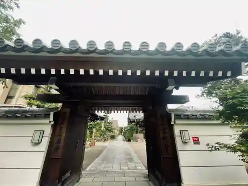 常念寺の山門・神門