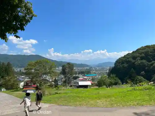 諏訪大社上社前宮(長野県)