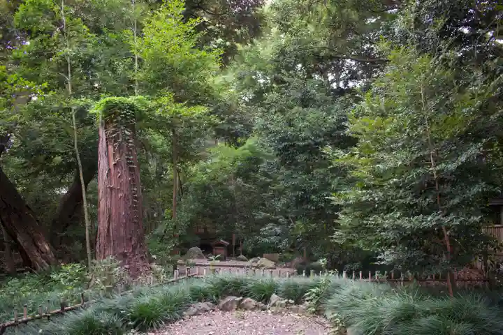 武蔵一宮氷川神社の庭園
