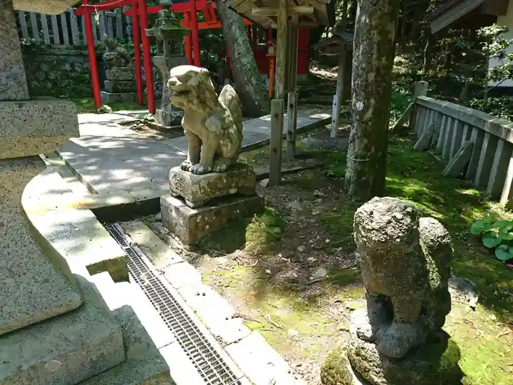 佐伎治神社の狛犬