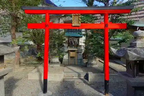 呉服神社の末社