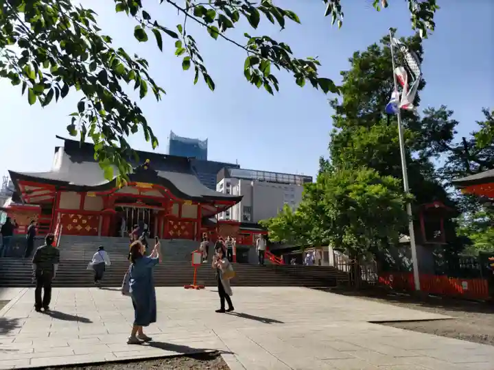 花園神社の本殿・本堂