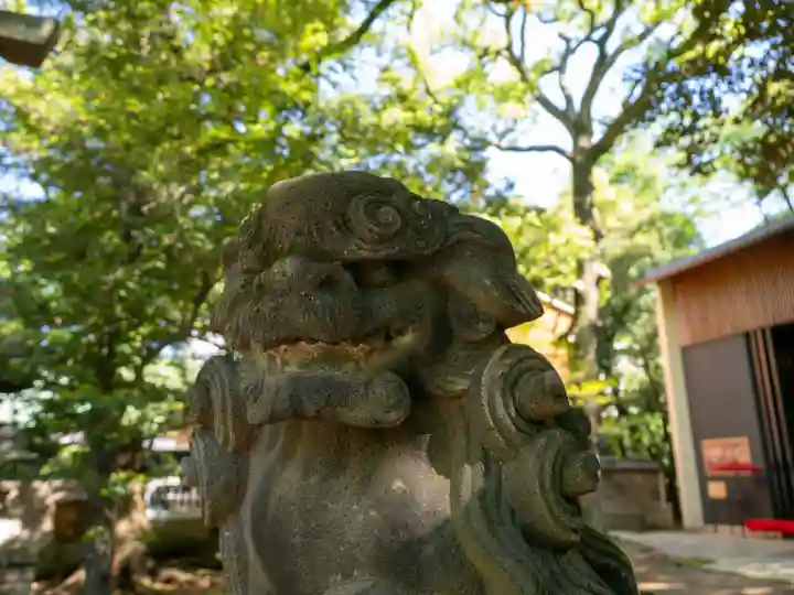 赤坂氷川神社の{uncategorized: "未分類", other: "その他", undefined: "問題あり", building: "その他建物", grave: "お墓", sacred_gate: "鳥居", guardian: "狛犬", statue: "像", buddha: "仏像", history: "歴史", nature: "自然", garden: "庭園", animal: "動物", pagoda: "塔", temizu: "手水舎", mountain_gate: "山門・神門", sanctuary: "本殿・本堂", subordinate: "末社・摂社", art: "芸術", scenery: "景色", jizo: "地蔵", ema: "絵馬", goshuin: "御朱印", omikuji: "おみくじ", items: "授与品その他", amulet: "お守り", goshuincho: "御朱印帳", eats: "食事", festival: "お祭り", votive_dance: "神楽", shichigosan: "七五三参", wedding: "結婚式", experience: "体験その他", initially: "初詣", around: "周辺", anti_infection: "感染症対策"}