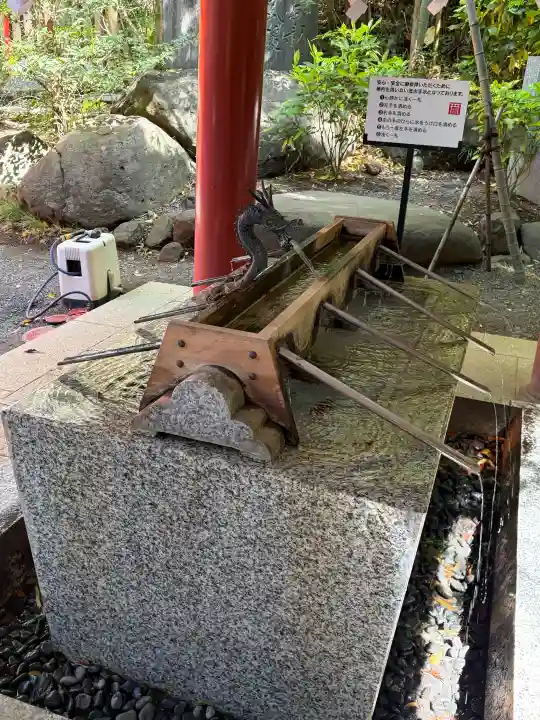 來宮神社の{uncategorized: "未分類", other: "その他", undefined: "問題あり", building: "その他建物", grave: "お墓", sacred_gate: "鳥居", guardian: "狛犬", statue: "像", buddha: "仏像", history: "歴史", nature: "自然", garden: "庭園", animal: "動物", pagoda: "塔", temizu: "手水舎", mountain_gate: "山門・神門", sanctuary: "本殿・本堂", subordinate: "末社・摂社", art: "芸術", scenery: "景色", jizo: "地蔵", ema: "絵馬", goshuin: "御朱印", omikuji: "おみくじ", items: "授与品その他", amulet: "お守り", goshuincho: "御朱印帳", eats: "食事", festival: "お祭り", votive_dance: "神楽", shichigosan: "七五三参", wedding: "結婚式", experience: "体験その他", initially: "初詣", around: "周辺", anti_infection: "感染症対策"}