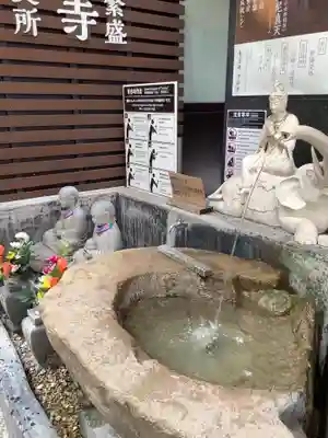 万松寺の手水舎