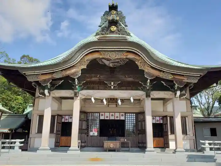亀山八幡宮の本殿・本堂