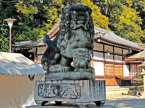 成海神社の狛犬