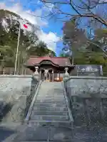 立鉾鹿島神社の{uncategorized: "未分類", other: "その他", undefined: "問題あり", building: "その他建物", grave: "お墓", sacred_gate: "鳥居", guardian: "狛犬", statue: "像", buddha: "仏像", history: "歴史", nature: "自然", garden: "庭園", animal: "動物", pagoda: "塔", temizu: "手水舎", mountain_gate: "山門・神門", sanctuary: "本殿・本堂", subordinate: "末社・摂社", art: "芸術", scenery: "景色", jizo: "地蔵", ema: "絵馬", goshuin: "御朱印", omikuji: "おみくじ", items: "授与品その他", amulet: "お守り", goshuincho: "御朱印帳", eats: "食事", festival: "お祭り", votive_dance: "神楽", shichigosan: "七五三参", wedding: "結婚式", experience: "体験その他", initially: "初詣", around: "周辺", anti_infection: "感染症対策"}