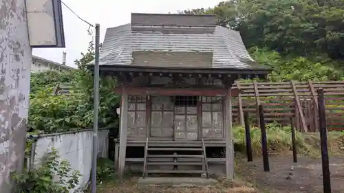 塩見神社の本殿・本堂