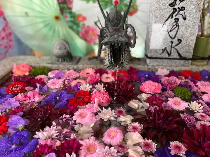 札幌諏訪神社の手水舎