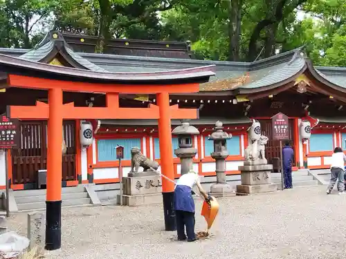 杭全神社の鳥居