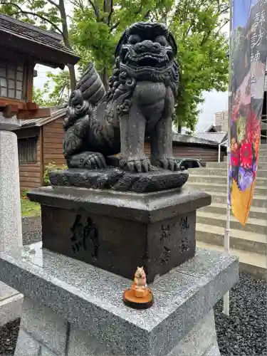 札幌諏訪神社の狛犬