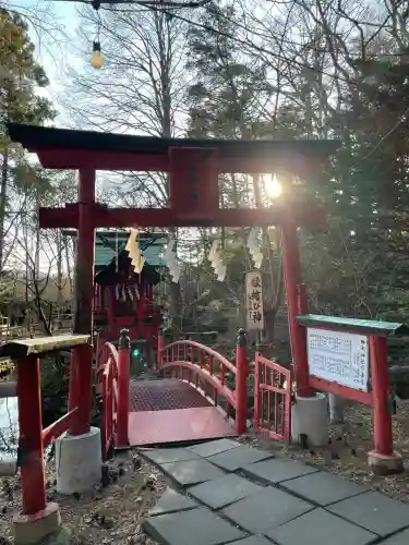 白石神社の{uncategorized: "未分類", other: "その他", undefined: "問題あり", building: "その他建物", grave: "お墓", sacred_gate: "鳥居", guardian: "狛犬", statue: "像", buddha: "仏像", history: "歴史", nature: "自然", garden: "庭園", animal: "動物", pagoda: "塔", temizu: "手水舎", mountain_gate: "山門・神門", sanctuary: "本殿・本堂", subordinate: "末社・摂社", art: "芸術", scenery: "景色", jizo: "地蔵", ema: "絵馬", goshuin: "御朱印", omikuji: "おみくじ", items: "授与品その他", amulet: "お守り", goshuincho: "御朱印帳", eats: "食事", festival: "お祭り", votive_dance: "神楽", shichigosan: "七五三参", wedding: "結婚式", experience: "体験その他", initially: "初詣", around: "周辺", anti_infection: "感染症対策"}