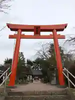 諏訪神社の鳥居