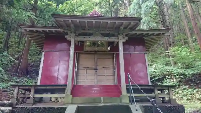 高倉神社の本殿