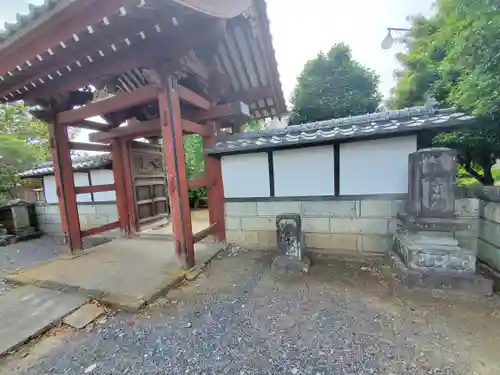 宝光寺の山門・神門