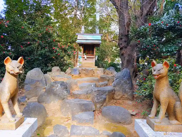 八幡社(丹陽町重吉)の末社・摂社