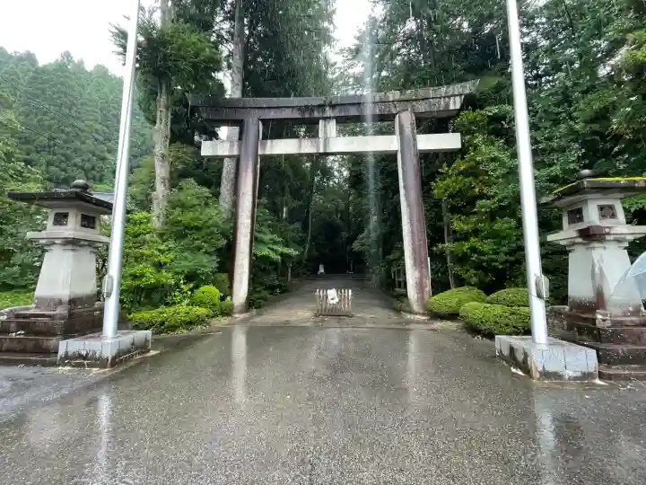 白山比咩神社(石川県)