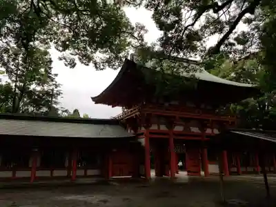 武蔵一宮氷川神社の山門・神門