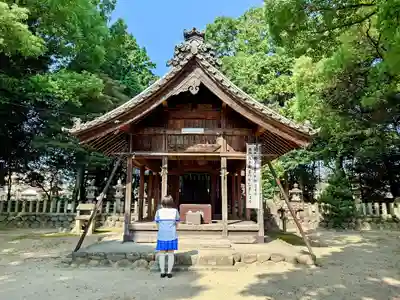 託美神社の本殿・本堂