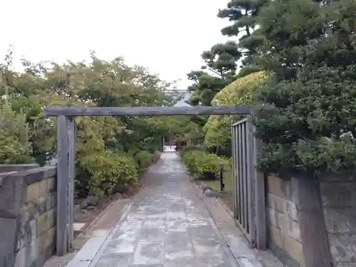 徳願寺の山門・神門
