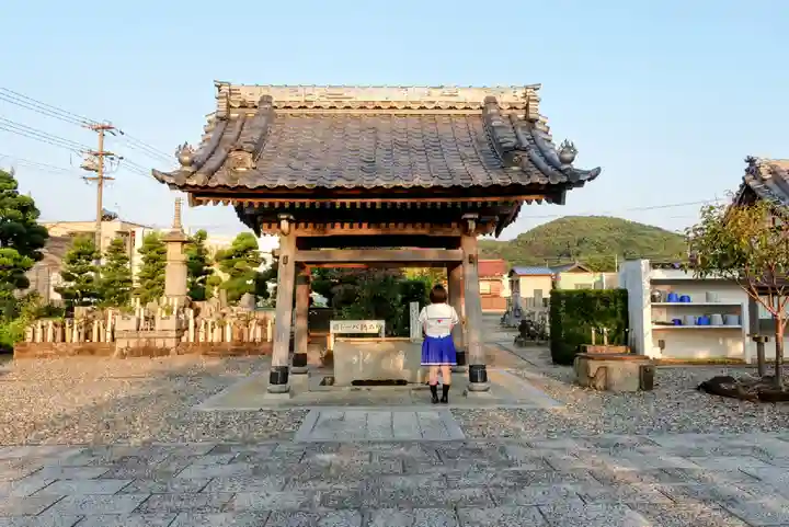 徳林寺の手水舎