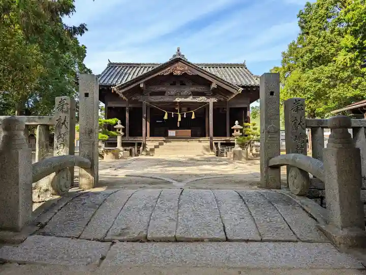 素盞嗚神社の本殿・本堂
