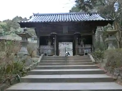 熊谷寺の山門・神門
