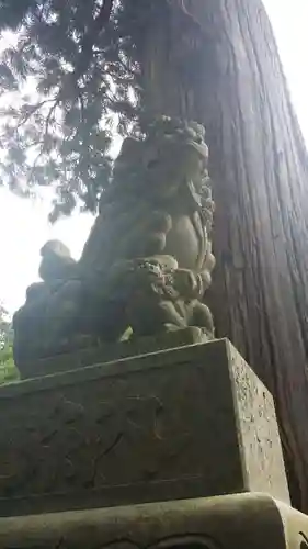 戸隠神社中社の狛犬