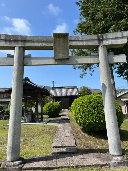 貴船神社の鳥居