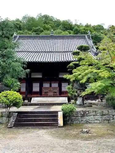 大龍寺の本殿