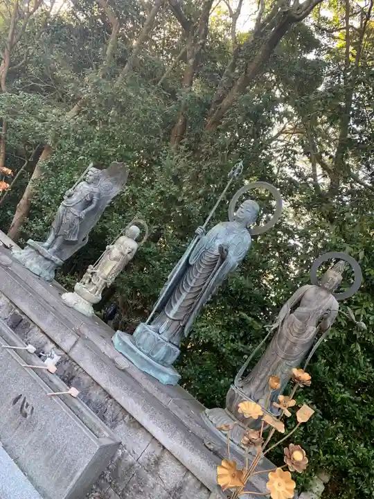 冠念寺の地蔵