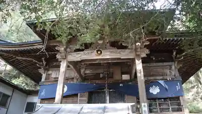 極楽寺の本殿・本堂