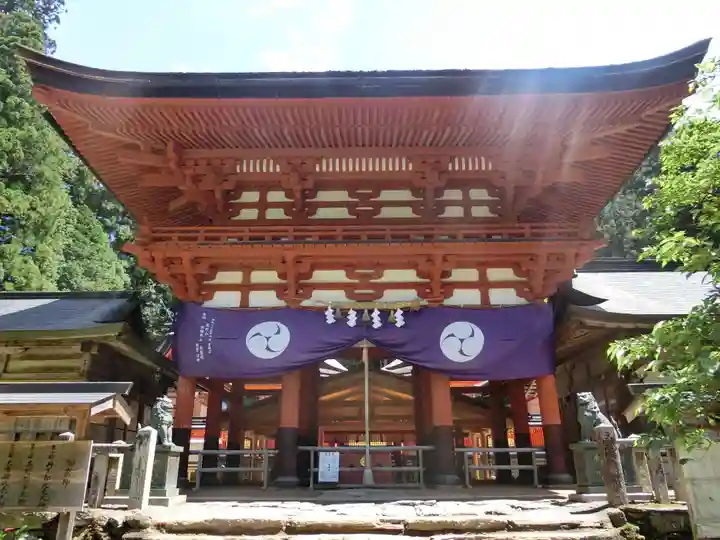丹生都比売神社の山門・神門