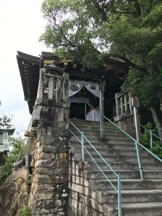 阿賀神社の本殿・本堂