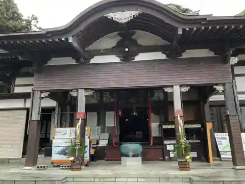 舘山寺の本殿・本堂
