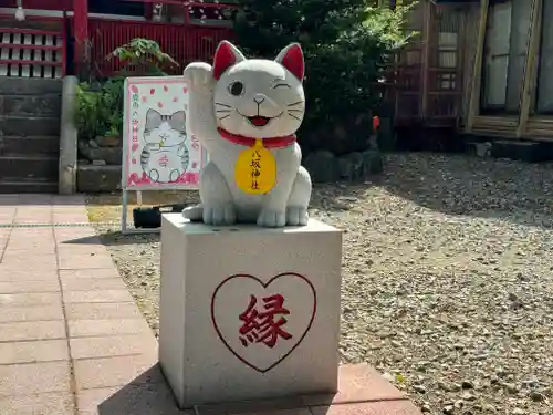 鹿角八坂神社の像