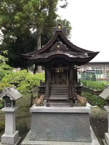 阿羅波比神社の末社