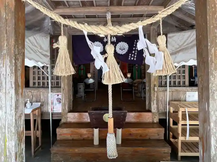 奈古神社の本殿・本堂