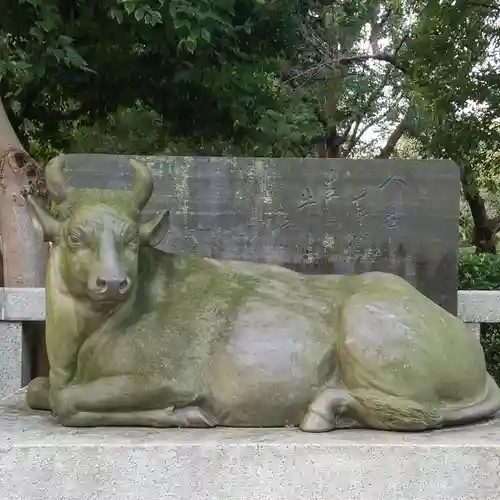 牛嶋神社の狛犬