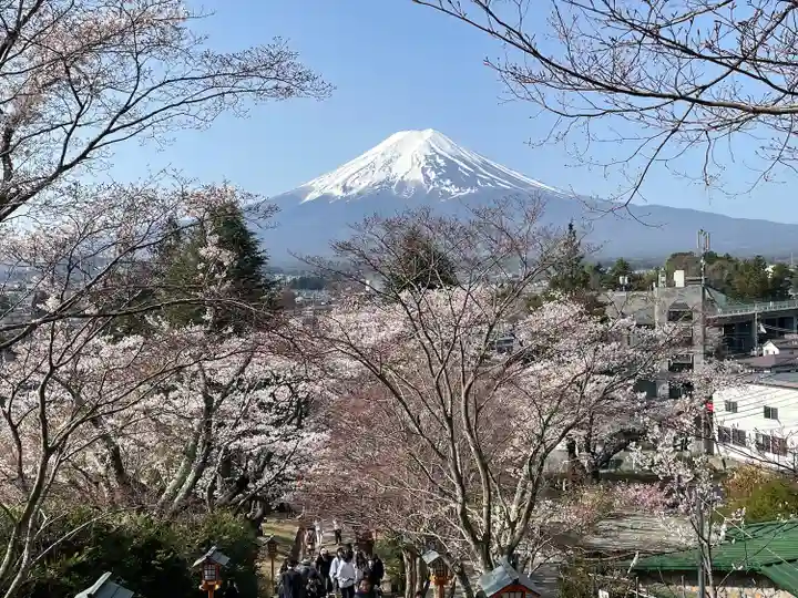 新倉富士浅間神社(山梨県)