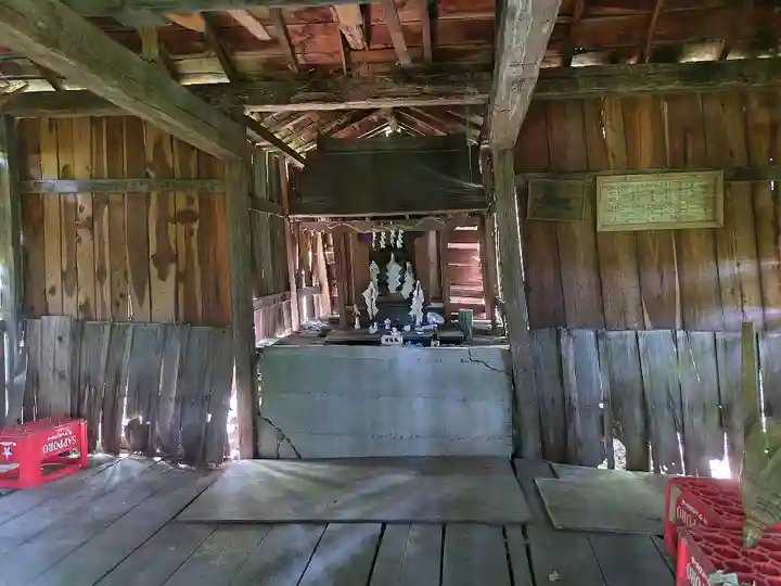 忠和神社の本殿・本堂
